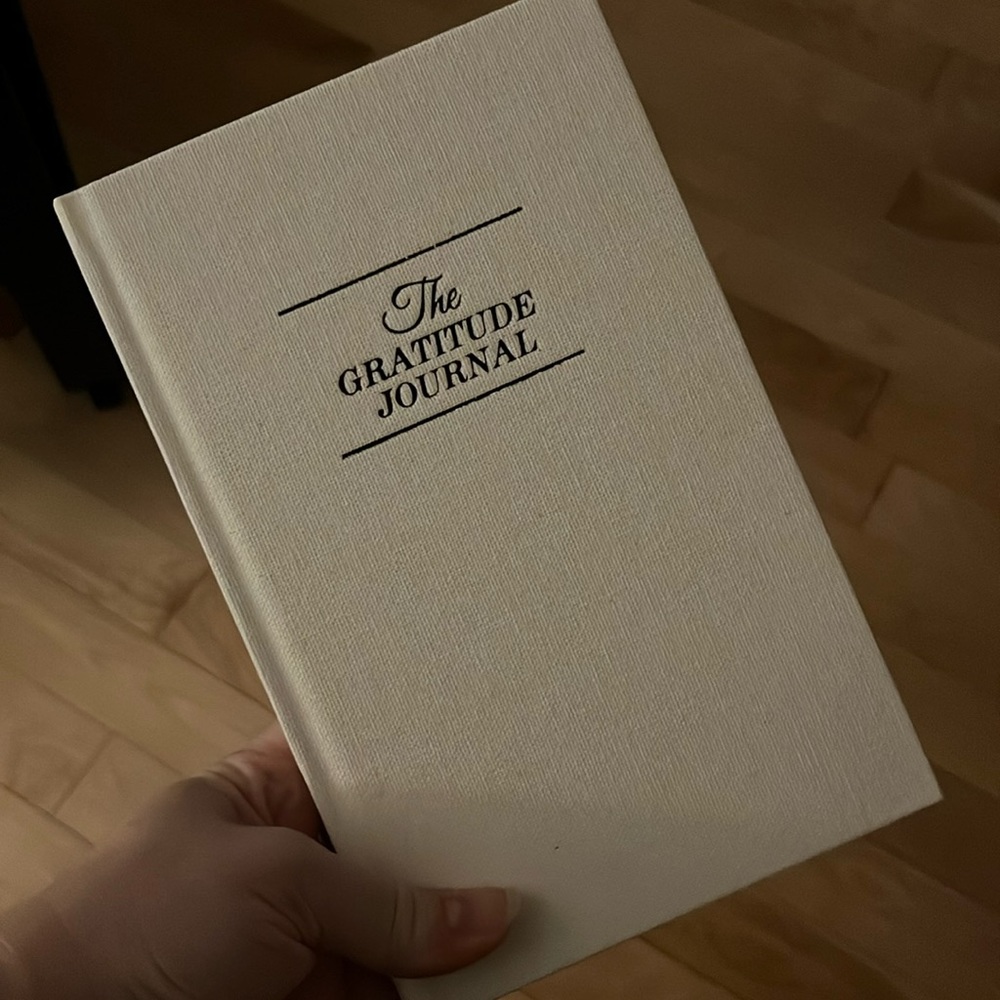 THE GRATITUDE JOURNAL